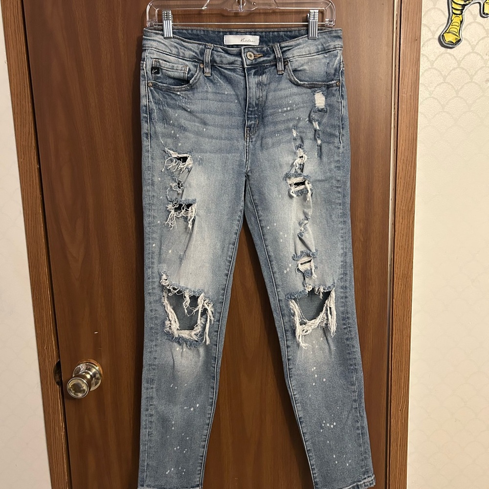 KanCan Distressed Light Wash Women’s Jeans